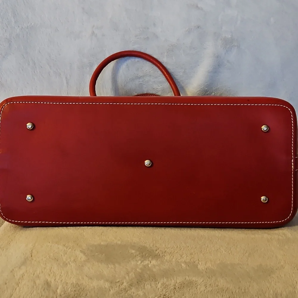 Alto Dooney & Bourke Satchel - Picture 7 of 14